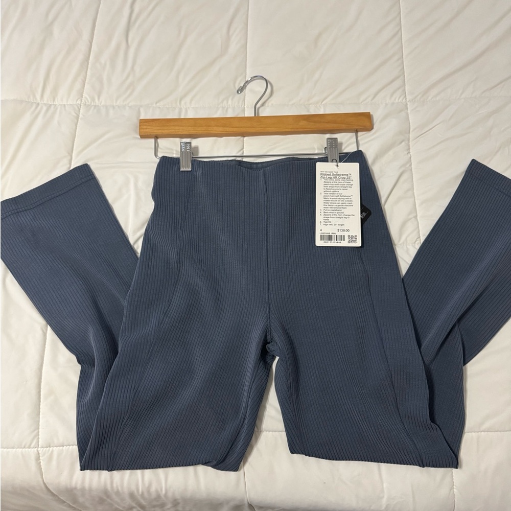 Lululemon Athletica Blue Ribbed Softstreme Pants
